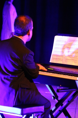 22   Piano 08